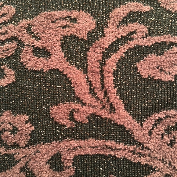 Woman’s Sparkly Metallic Jones New York Cardigan & Tank Set - Picture 8 of 10